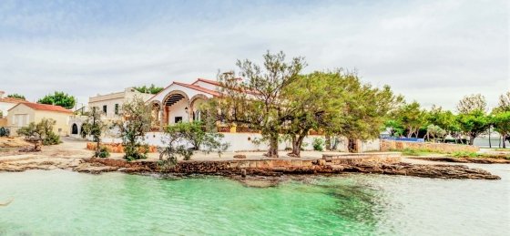 Villa rentals in Spain