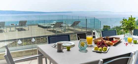 45.jpg Book a villa holiday in Omis