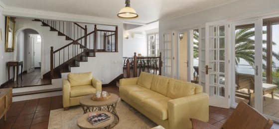 8_ourmadeira_villas_in_madeira_vista_grande_living_area.jpg Book a villa holiday in Funchal