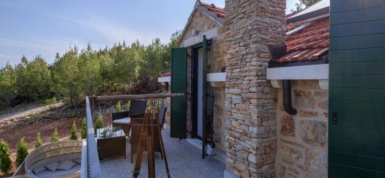 arj_1033.jpg Book a villa holiday in Hvar