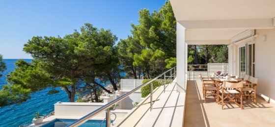 beachfront-villa-allegria-with-pool-361415.jpg Villa in Dalmatia to rent