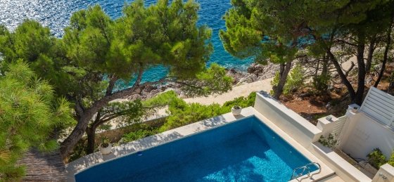 beachfront-villa-allegria-with-pool-361426.jpg Villa rentals in Croatia