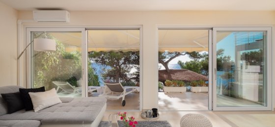 beachfront-villa-allegria-with-pool-361465.jpg Holiday villas in Primosten