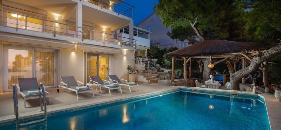 beachfront-villa-allegria-with-pool-361475.jpg Villa in Primosten to rent