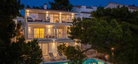 beachfront-villa-allegria-with-pool-361480.jpg Holiday home in Primosten villa booking