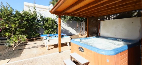 cancilla-jacuzzi-1.jpg Villa in Canary Islands to rent