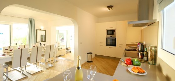 cancilla-kitchen-3.jpg Book a villa in Spain