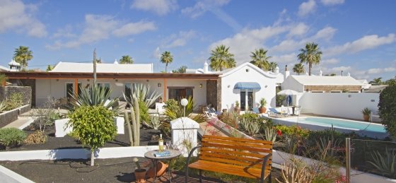 dos_piedras_05.jpg Villa rentals in Lanzarote