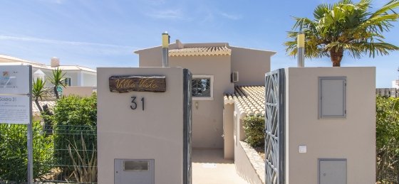 entrada1.jpg Book a villa in Almancil