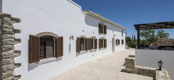 exterior16.jpg Villas in Almancil