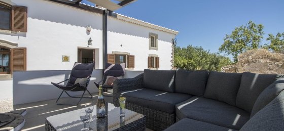 exterior3.1.jpg Villas in Almancil