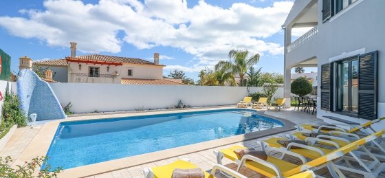 exterior3.jpg Villas in Portugal