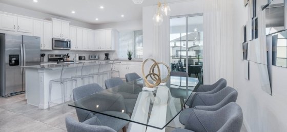 Book a villa in Solara Resort