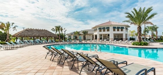 Book a villa in Storey Lake Resort