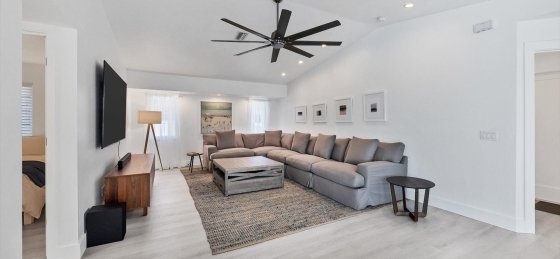 image_160895033.jpeg Villas in United States