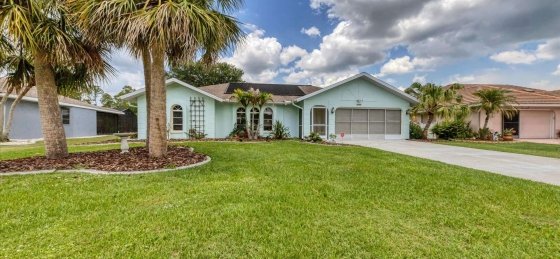 image_160924627.jpeg Villa rentals in Gulf Coast