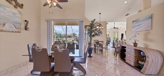 image_160972091.jpeg Villa rentals in Gulf Coast