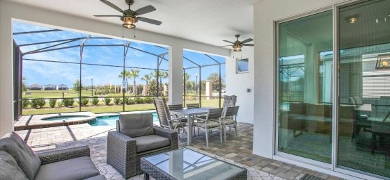 Book a villa holiday in Solara Resort