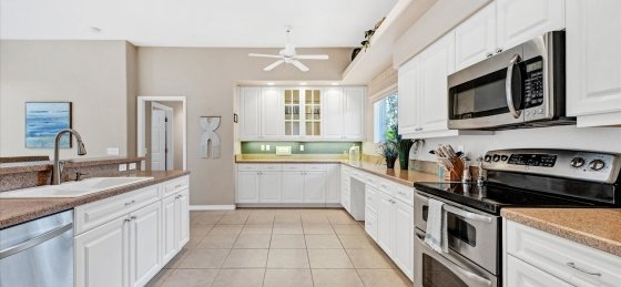 image_161215650.jpeg Book a villa in Florida