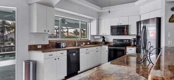 image_161682924.jpeg Book a villa in Gulf Coast