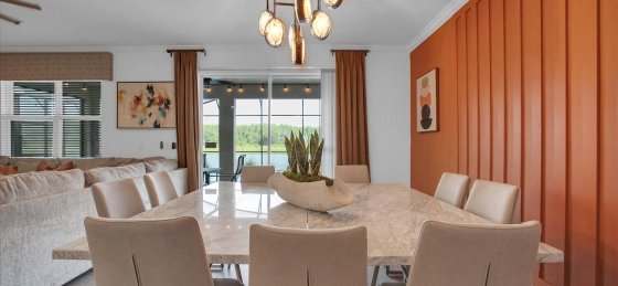 Book a villa holiday in Storey Lake Resort