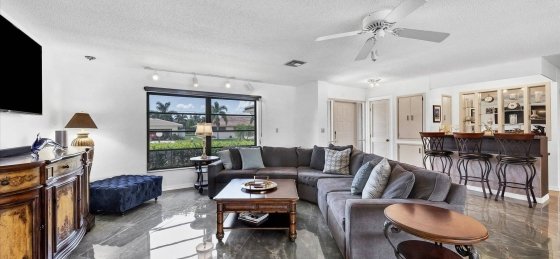 image_162450504.jpeg Book a villa in Charlotte Harbor