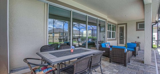 Book a villa holiday in Solara Resort