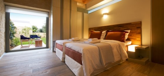 left_bedroom_orangia_3335.jpg Villa in Crete to rent