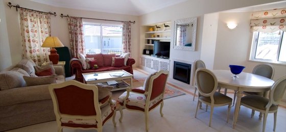 living-room1.jpg Holiday villas in Portugal