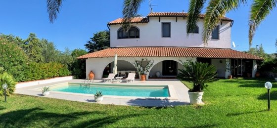 lo_img_5167.jpg Villas in Grosseto