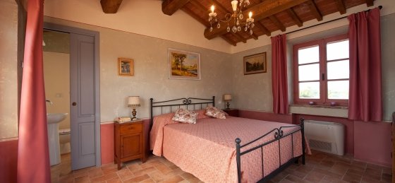 lo_podere-gotti-high-26.jpg Holiday villas in Italy