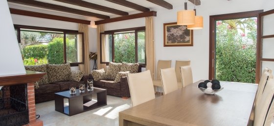 los_dos_pinos-18.jpg Book a villa in Mallorca