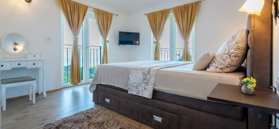 Holiday villas in Makarska