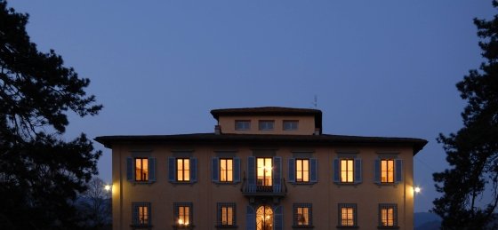 Book a villa in Tuscany