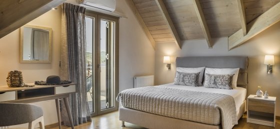 nik_16.jpg Villa holidays in Greece