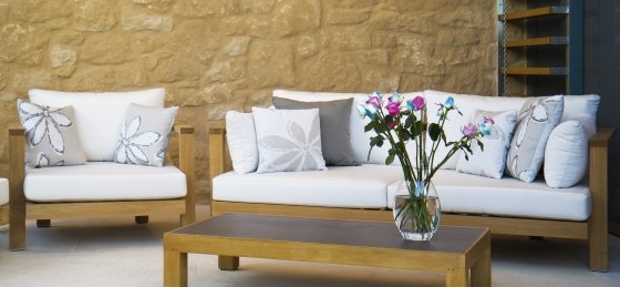 outdoor_sitting_mandarina_06130089.jpg Holiday home in Chania villa booking