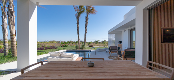 outdoors_12.png Book a villa holiday in Greece