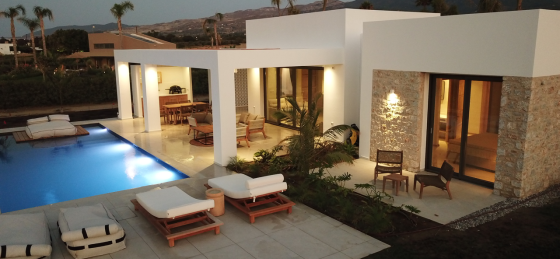 pool_125_-_megali.png Book a villa in Greece