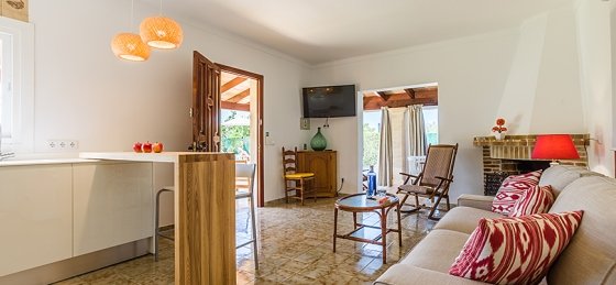 Book a villa in Alcudia
