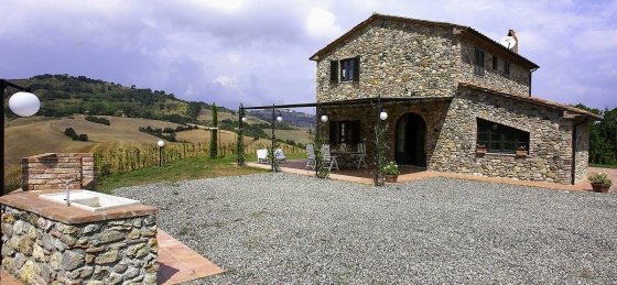 Book a villa in Tuscany