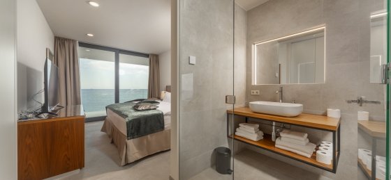 villa_night_diamond_14.jpg Book a villa holiday in Croatia