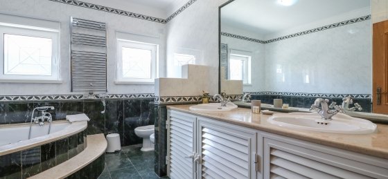 wc1.1_do_quarto_1.jpg Book a villa holiday in Albufeira