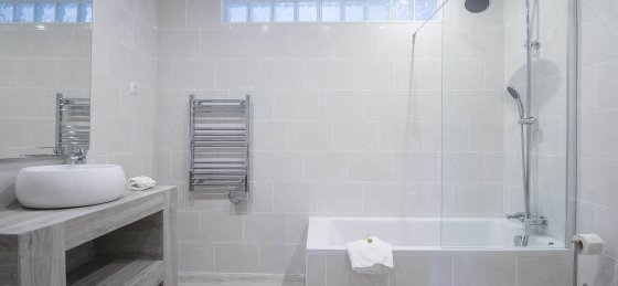 wc2.jpg Book a villa in Portugal