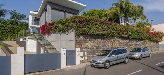 001_pmaf_aia_viladasquebradas.jpg Book a villa in Madeira