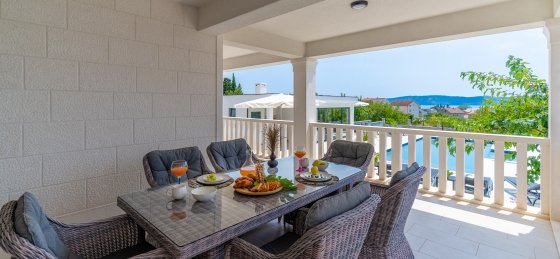 16.jpg Book a villa holiday in Trogir