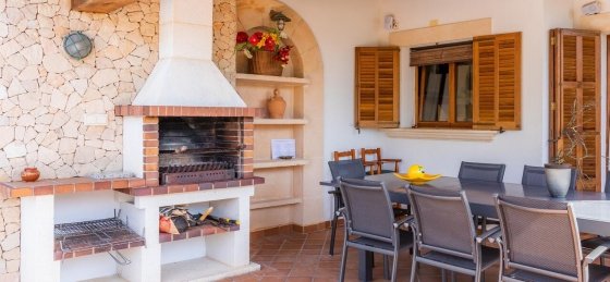 Book a villa in Spain