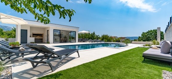 3.jpg Villa rentals in Trogir