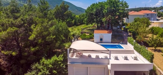 43.jpg Villas in Omis