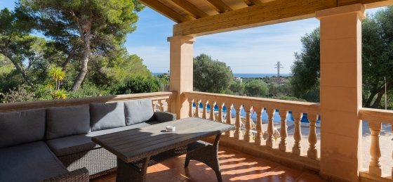Book a villa in Spain