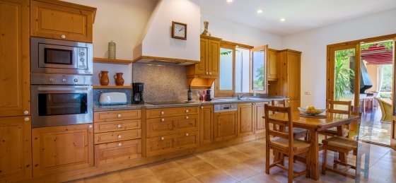 Book a villa holiday in Spain